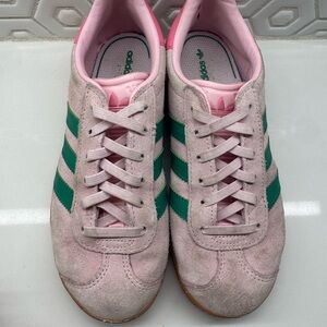 Adidas Women's Pastel Pink and Teal Sneakers